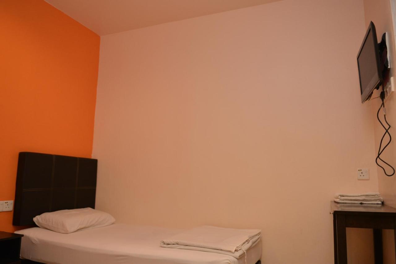 Gf Wonderful Hotel Pontian Kecil Kültér fotó