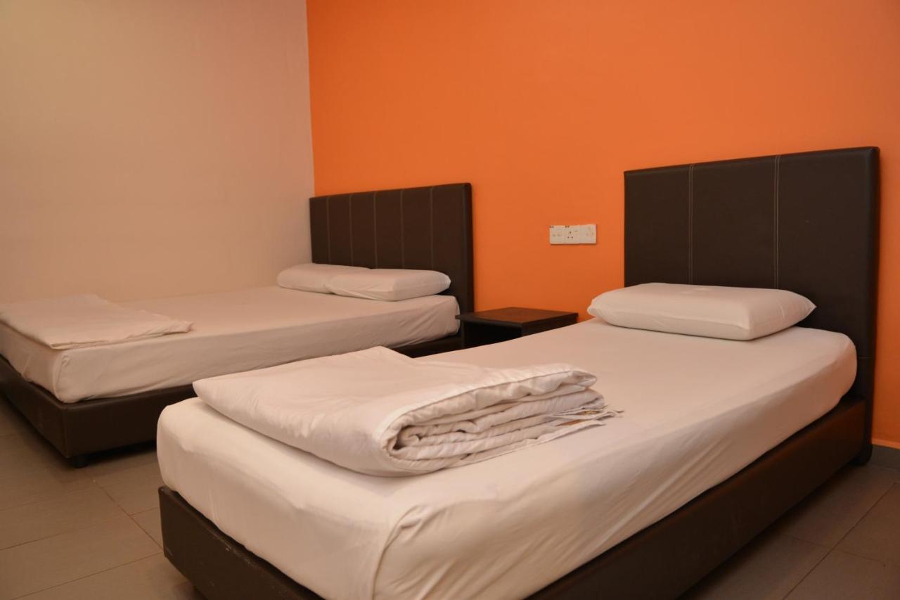 Gf Wonderful Hotel Pontian Kecil Kültér fotó