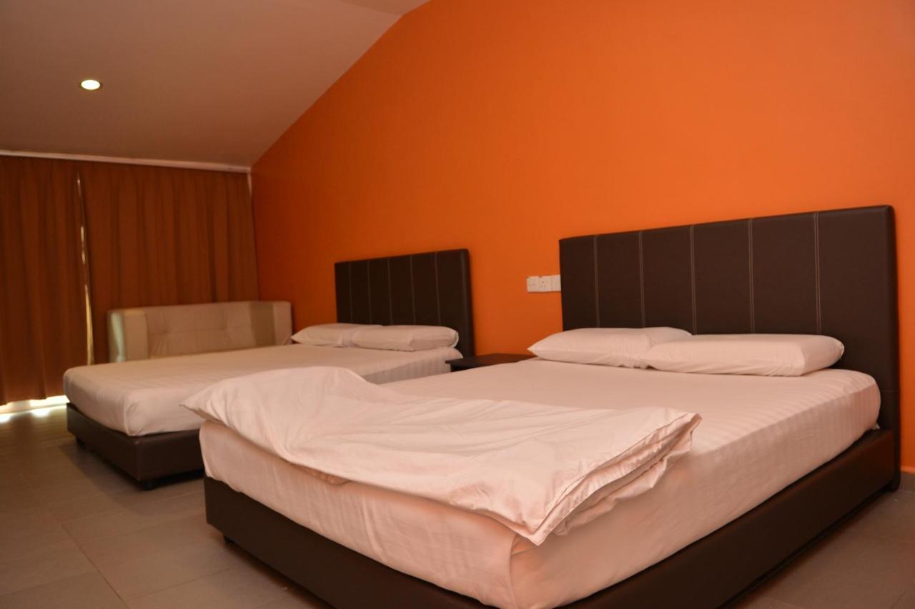 Gf Wonderful Hotel Pontian Kecil Kültér fotó